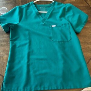 Figs Hunter Green set